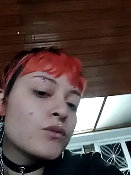 Snapshot of Baby_Punk chatting on 01-06-25, 06:52 Baby Punk online show from 01-06-25, 06:52