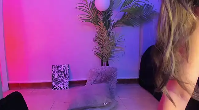 Snapshot of Manu_Velez chatting on 12-02-24, 04:42 Manu Velez online show from 12-02-24, 04:42