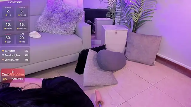 Snapshot of Manu_Velez chatting on 12-31-24, 05:40 Manu Velez online show from 12-31-24, 05:40