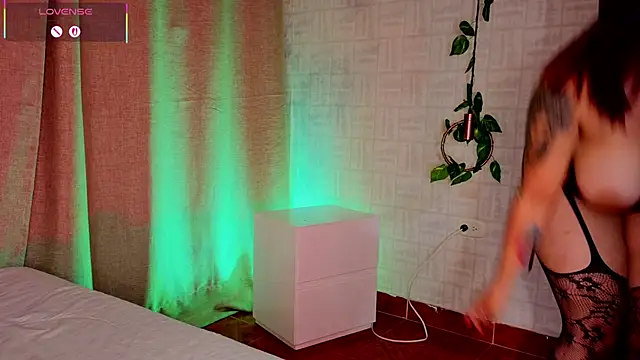 mia bonneett online show from 02-03-26, 06:22