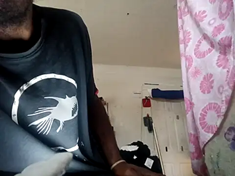 DevinToore online show from 11-29-25, 06:00