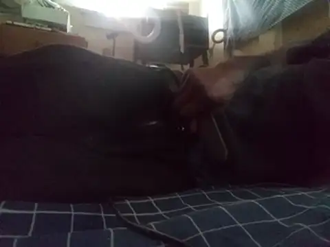 Snapshot of DevinToore chatting on 03-01-26, 07:05 DevinToore online show from 03-01-26, 07:05