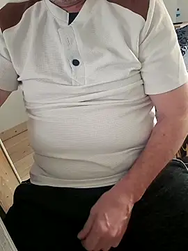 Snapshot of KnownObligation1 chatting on 02-15-26, 08:46 KnownObligation1 online show from 02-15-26, 08:46