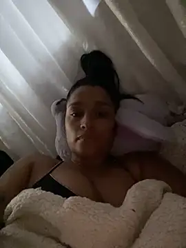 Snapshot of KatalinnaBrown chatting on 12-04-25, 12:03 KatalinnaBrown online show from 12-04-25, 12:03