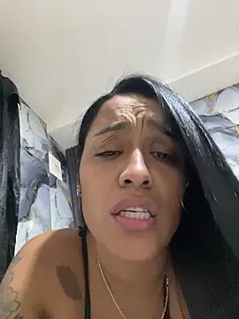 Snapshot of KatalinnaBrown chatting on 02-10-26, 06:45 KatalinnaBrown online show from 02-10-26, 06:45