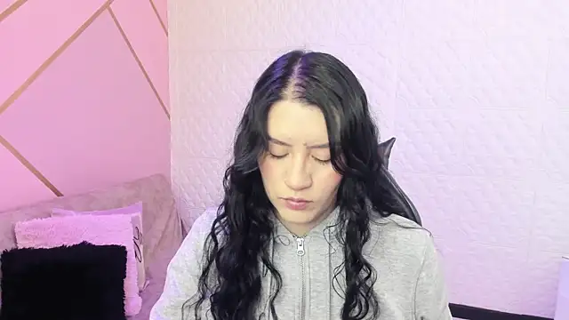 Violetaa diazz online show from 09-26-25, 09:08