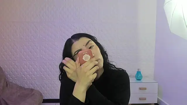 Violetaa diazz online show from 09-29-25, 09:08