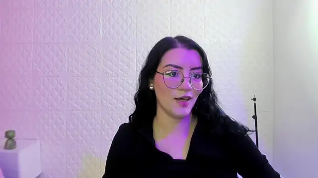 Violetaa diazz online show from 05-11-26, 09:23