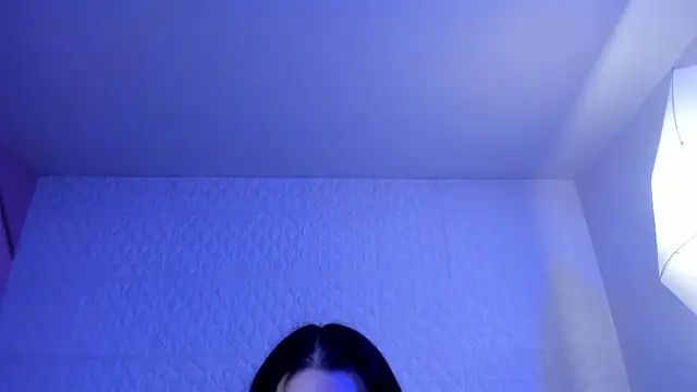 Violetaa diazz online show from 06-19-26, 09:18