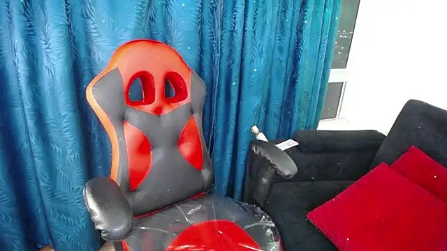Snapshot of Marfil_RJ_A chatting on 02-17-25, 09:13 Marfil RJ A online show from 02-17-25, 09:13