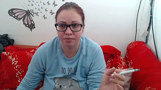 LadyHellene online show from 01-12-25, 07:21