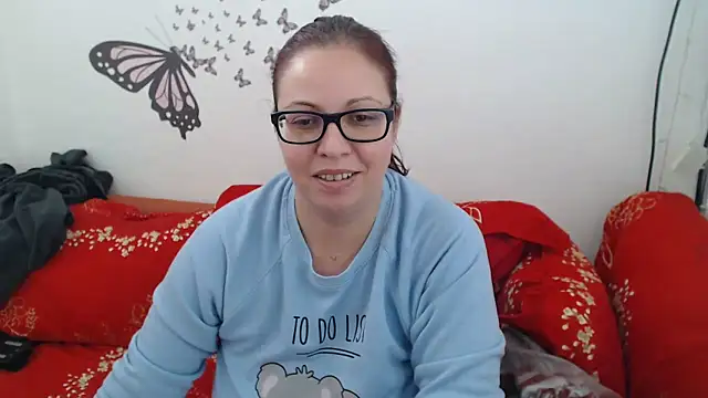 LadyHellene online show from 01-12-25, 10:23