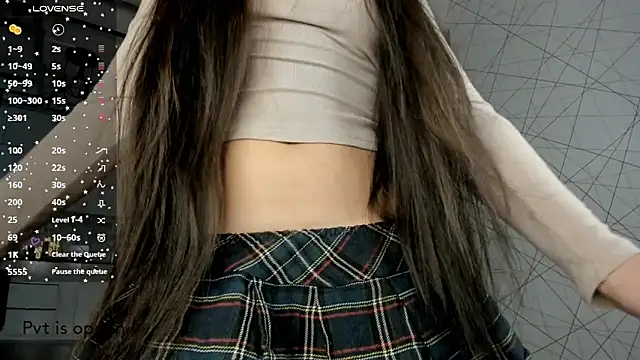 sailorrmoon online show from 11-06-25, 03:29