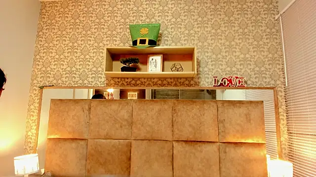 Asia smitth online show from 12-07-24, 12:02