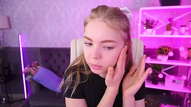 EmilySunshineS online show from 09-23-25, 06:16