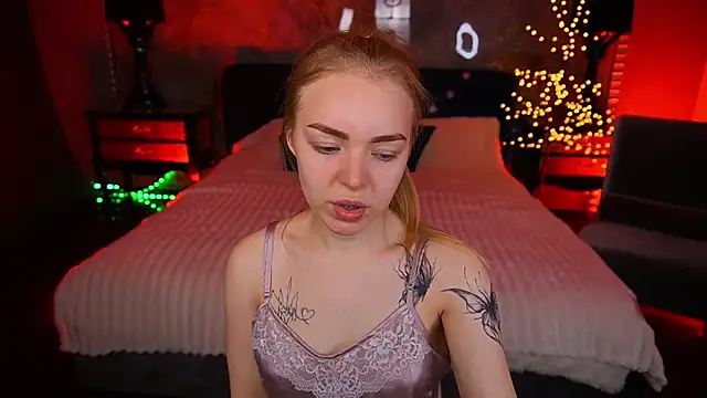 EmilySunshineS online show from 05-08-26, 06:41