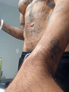 FragrantWind5 online show from 10-31-25, 12:28