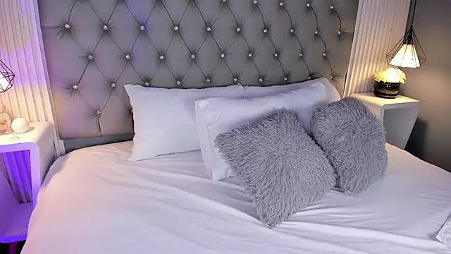 VioletthaRous online show from 02-24-26, 10:41