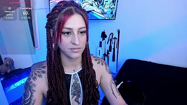 Sofi F w online show from 06-26-26, 04:44
