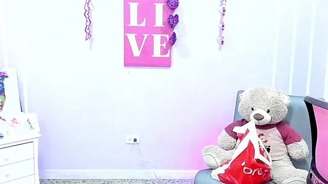 Andy Gamboa online show from 03-06-25, 01:14