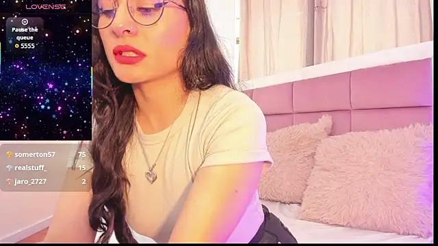 Coral Gibson online show from 04-29-26, 05:30