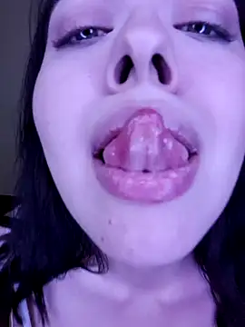 la luna sorse online show from 12-11-24, 04:53