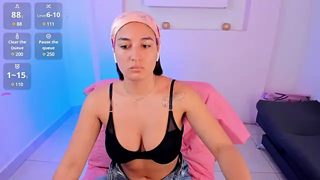 ScarlettWet9 online show from 12-15-24, 03:45