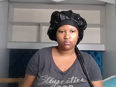 Zeeyonce696 online show from 01-24-25, 06:35