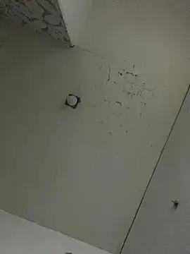 Carolinen online show from 02-12-25, 04:33