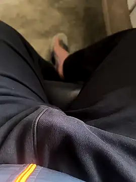 rana9639 1 online show from 02-09-25, 05:19