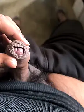 rana9639 1 online show from 02-10-25, 07:36