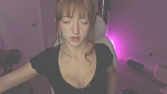 foxxyyyred online show from 05-11-26, 08:53