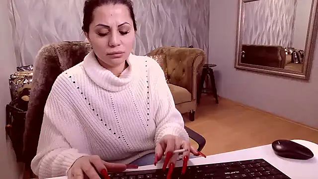 Sara Poison online show from 02-24-25, 03:23