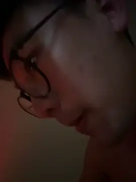 ex199212 online show from 02-11-25, 02:35