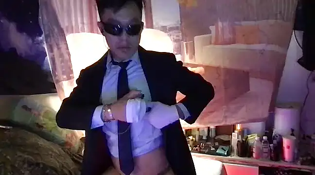 ex199212 online show from 03-09-25, 09:57