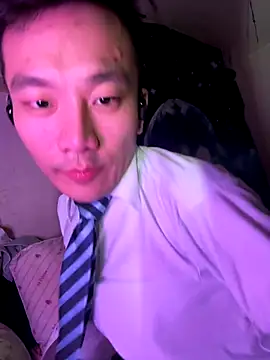 ex199212 online show from 09-10-25, 05:13