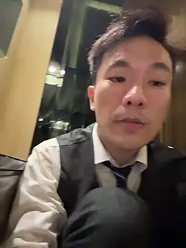 ex199212 online show from 11-02-25, 01:35