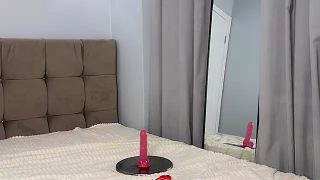 magnificent angel online show from 02-13-25, 10:00