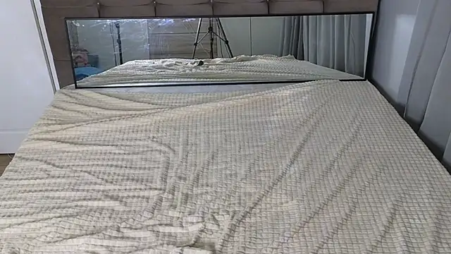 magnificent angel online show from 03-12-25, 09:56