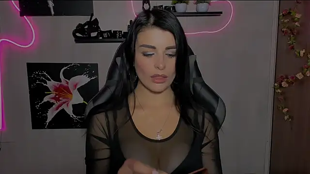 KayWuds online show from 12-10-24, 11:11