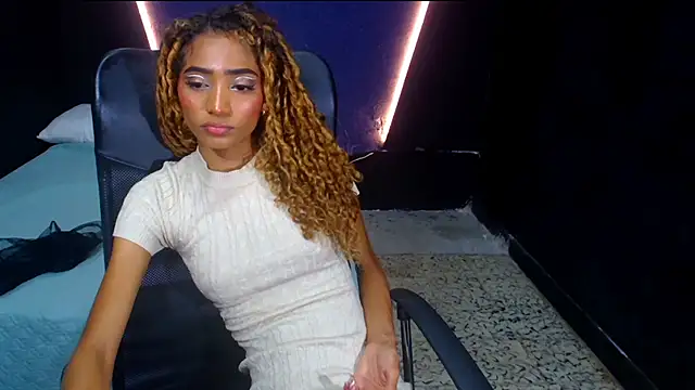 Charlotte Love10 online show from 01-26-25, 03:48
