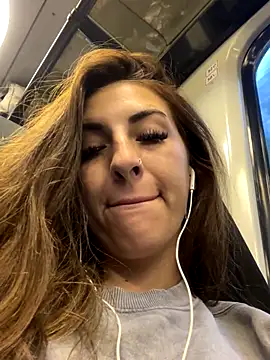 Snapshot of SashaBelle_ chatting on 10-07-25, 04:53 SashaBelle online show from 10-07-25, 04:53