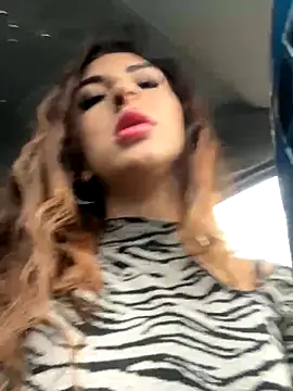 Snapshot of SashaBelle_ chatting on 11-14-25, 06:34 SashaBelle online show from 11-14-25, 06:34