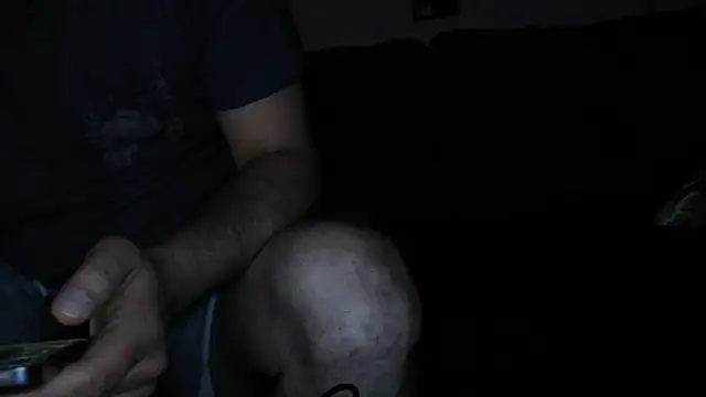 Snapshot of WilloGirl chatting on 03-23-25, 04:27 WilloGirl online show from 03-23-25, 04:27