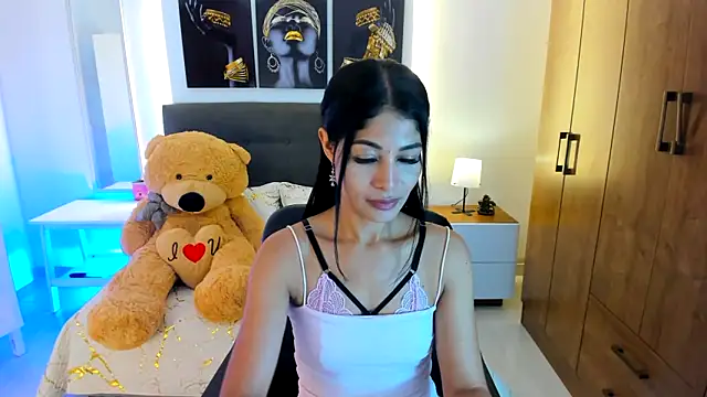 Snapshot of saralife chatting on 02-10-25, 12:08 saralife online show from 02-10-25, 12:08