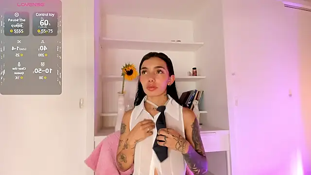 Mollymoon1 online show from 01-09-25, 10:09