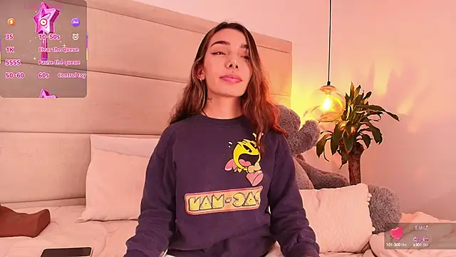 Mollymoon1 online show from 09-30-25, 07:08