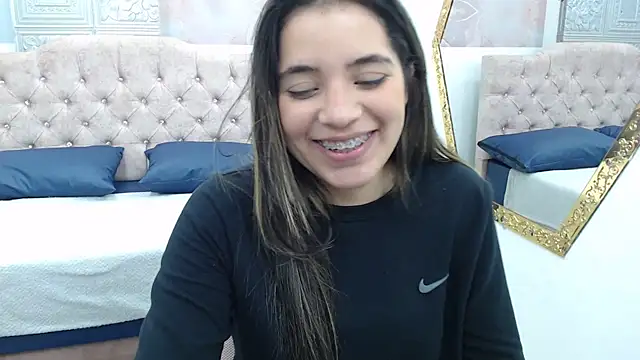 Leah Means  online show from 01-03-25, 05:31