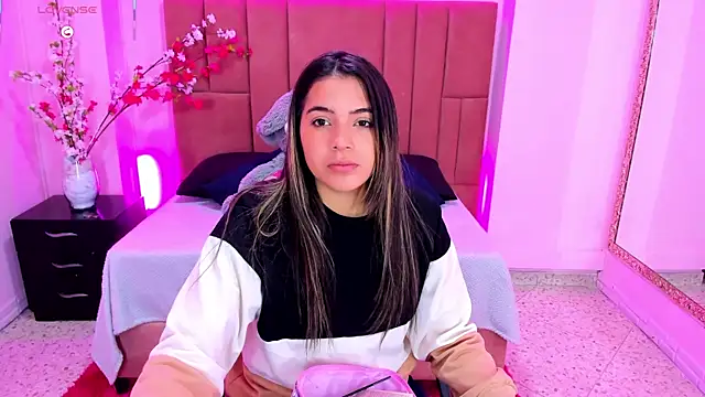 Leah Means  online show from 02-22-25, 01:24