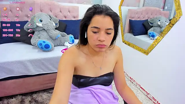 Leah Means  online show from 03-04-25, 04:30